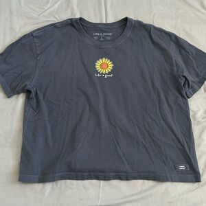 Life is Good crusher tee, size L